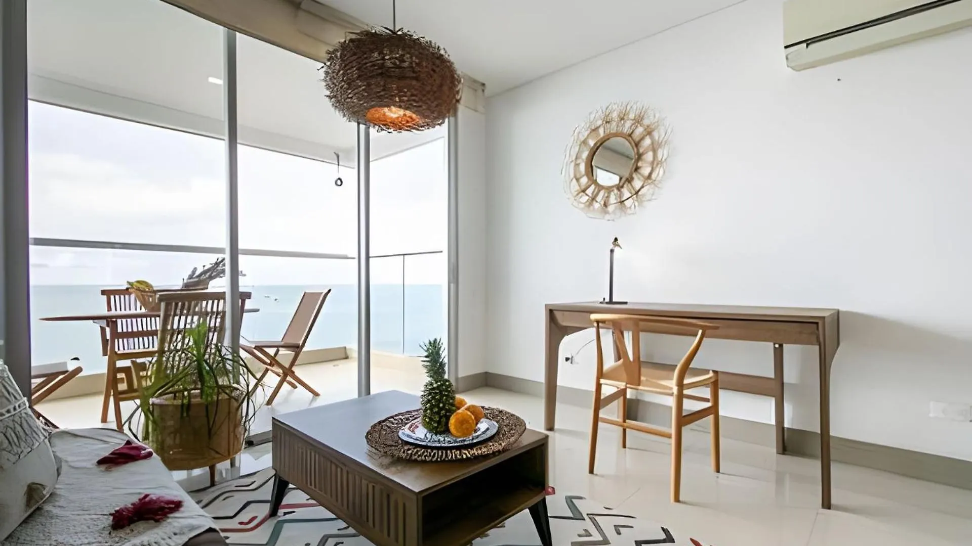 Laurdhomes Palmetto Beach Sea View, For Working Cartagena 0*,  Colombia